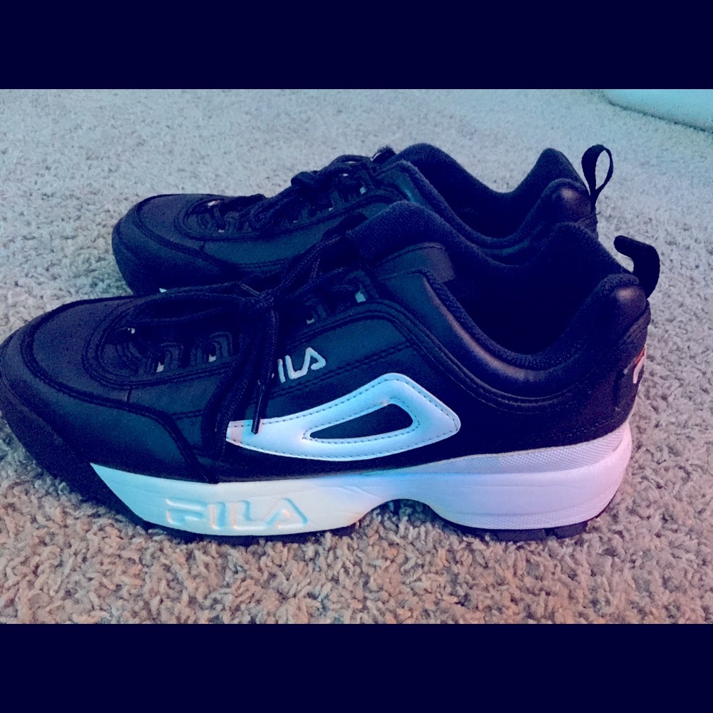 Size 11 Men FILAS